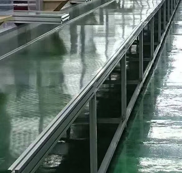 青島帶式輸送機(jī)性能，提升機(jī)廠家，螺旋輸送機(jī)注意事項，皮帶輸送線的應(yīng)用，刮板輸送機(jī)什么行業(yè)使用，鏈板式輸送機(jī)在工業(yè)的使用，礦用青島膠帶輸送機(jī)，螺旋式輸送機(jī)垃圾處理，鏈條輸送機(jī)承載.jpg